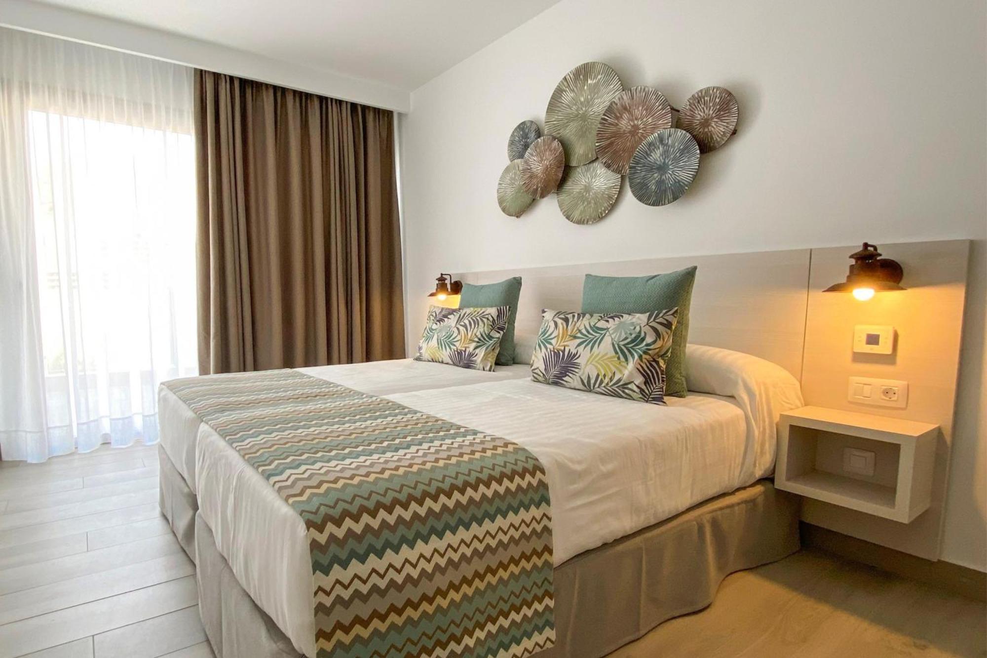 Apartamentos Cordial Magec タウリト エクステリア 写真